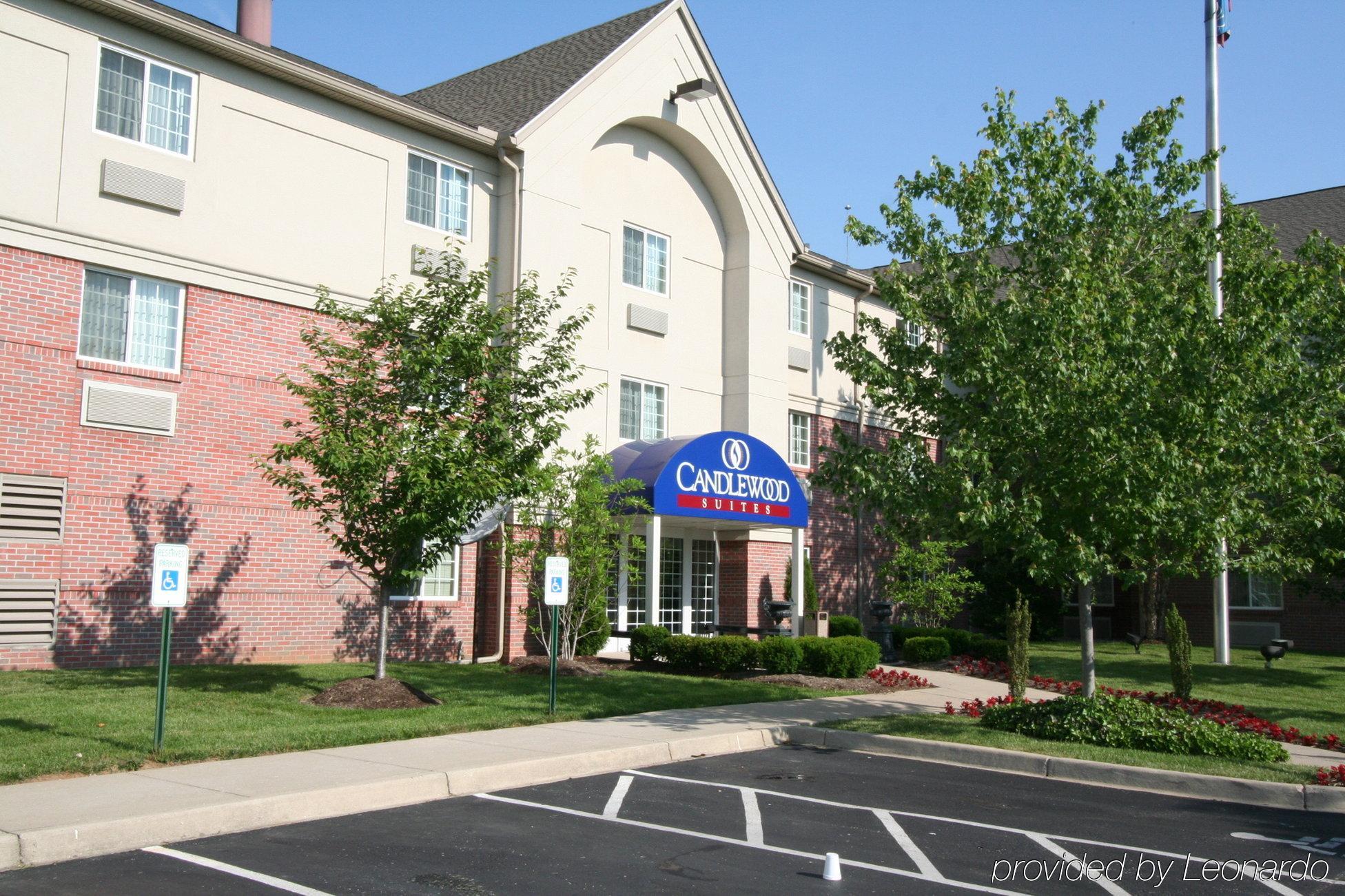 Candlewood Suites Louisville Airport, An Ihg Hotel Exterior photo